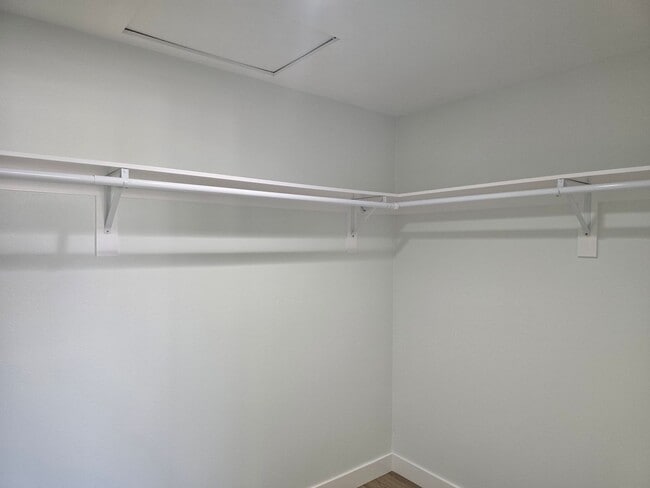 Building Photo - Fully Remodeled 4-Bedroom, 3-Bath Rental H...