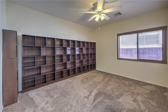 Building Photo - 10504 Narra Pl