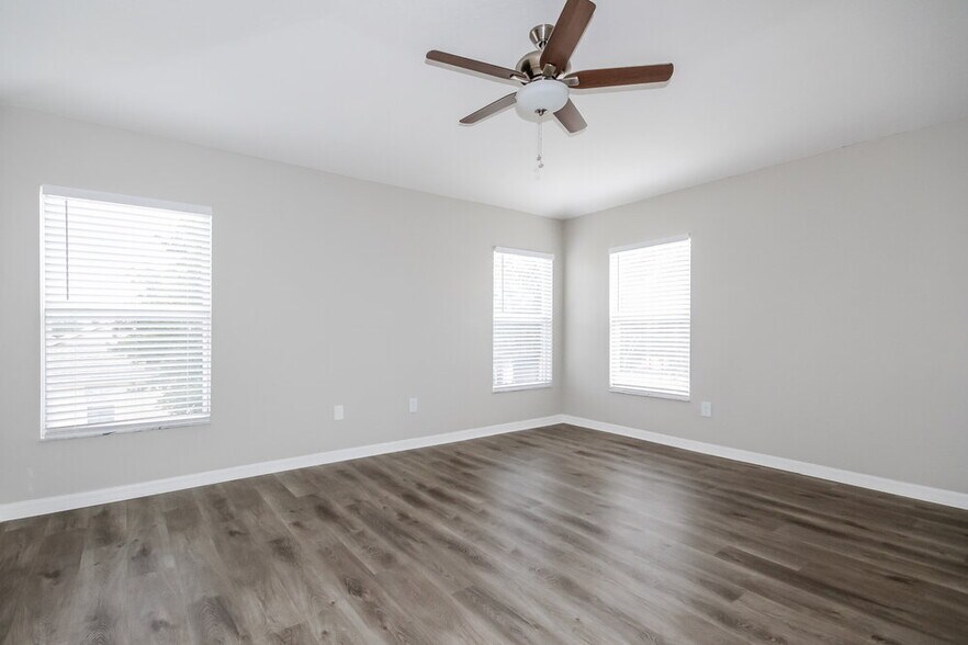 Building Photo - 1425 Delano Trent St