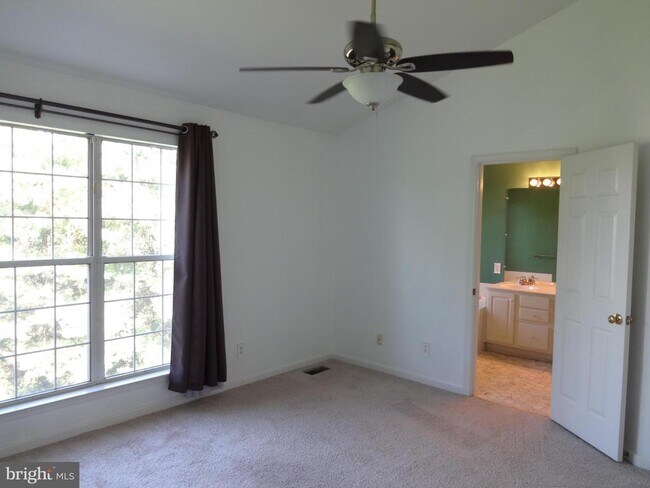 Building Photo - 11793 Nates Pl