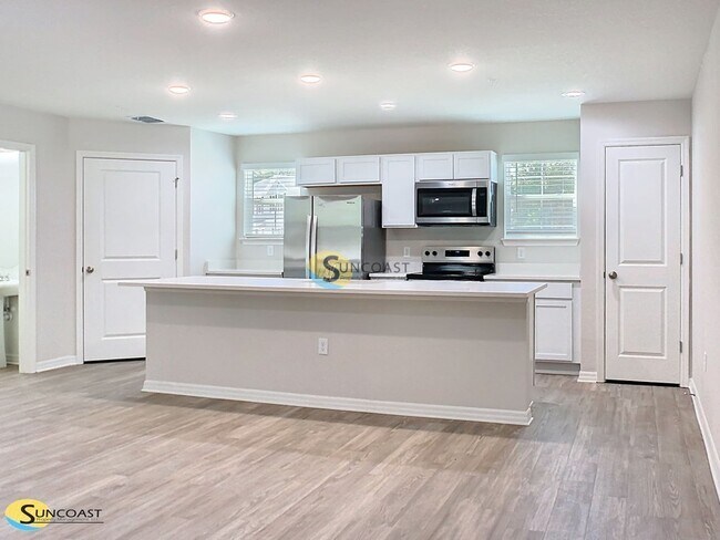 Building Photo - 3821 SW 43rd Ct