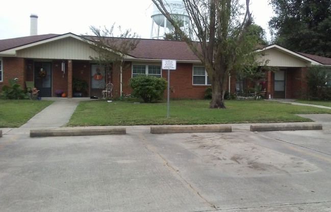 Building Photo - Riverview Apartments