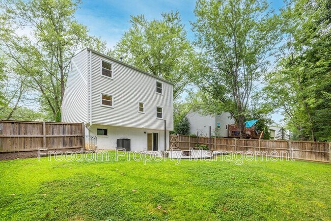 Building Photo - 5256 Sudberry Ln
