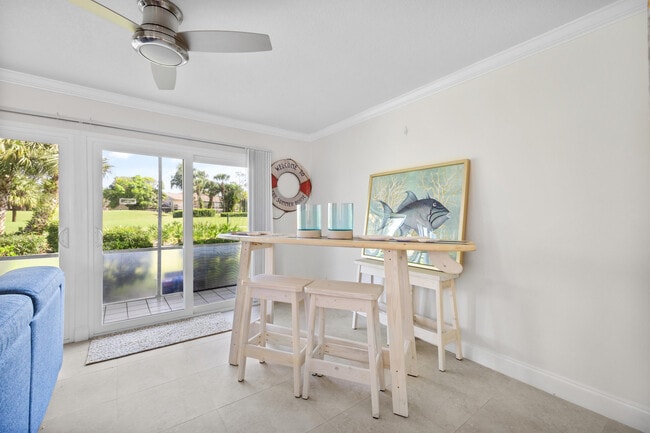 Building Photo - 9239 SE Riverfront Terrace