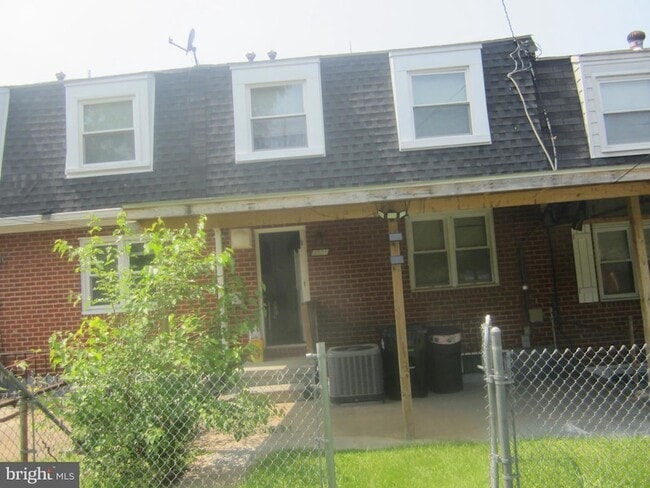 Building Photo - 5621 Leiden Rd
