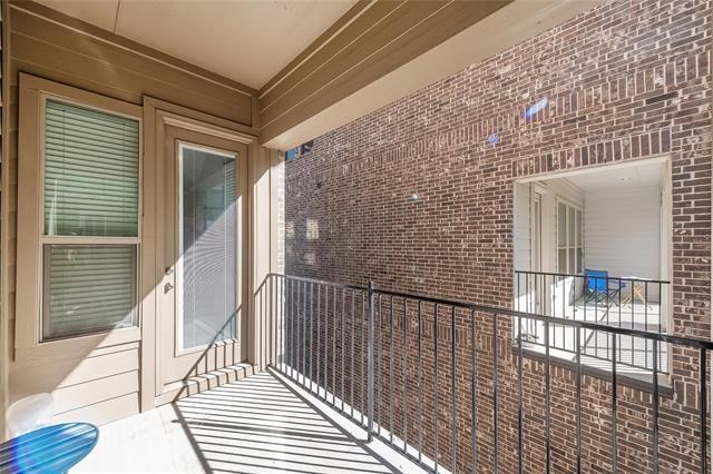 Building Photo - 2421 Springhill Ave