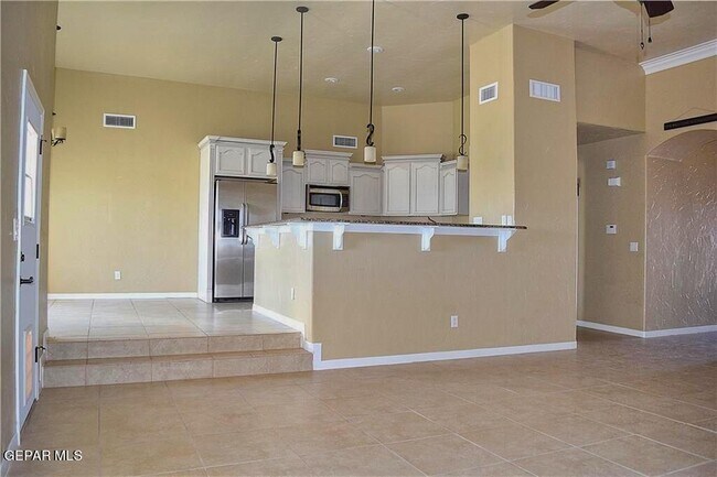 Building Photo - 14016 Rainbow Point Dr