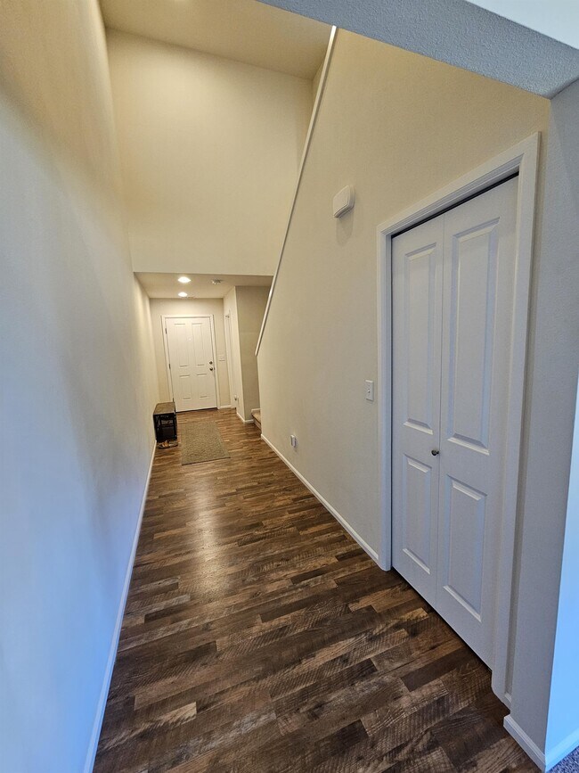 Building Photo - 2417 Fiddleback St NE