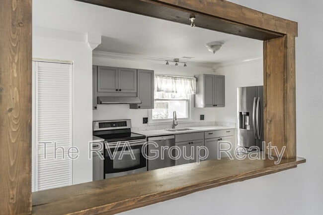 Building Photo - 10919 Speeks Ct