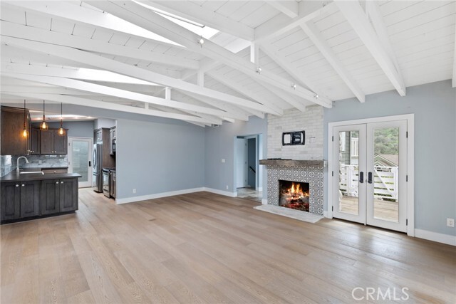 Building Photo - 1310 Bluebird Canyon Dr
