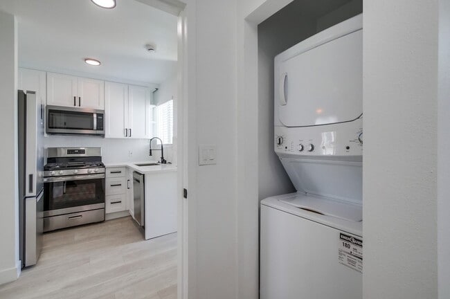 Floorplan - The Resort at Encinitas Luxury Apartment Homes