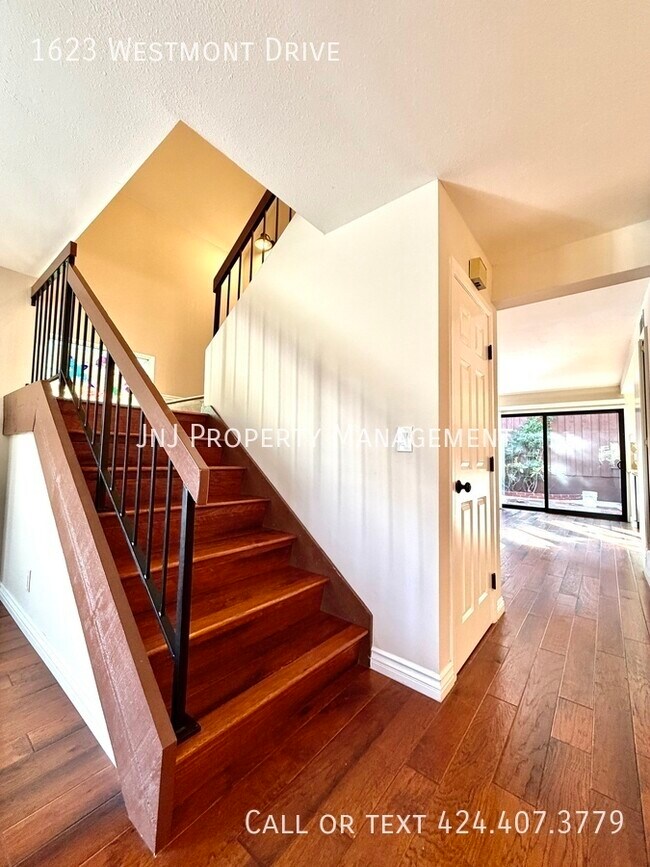 Building Photo - 1623 Westmont Dr