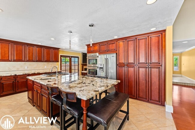 Building Photo - Resort-Style Single-Story Pool Home on a Cul-de-Sac in Laguna Hills!