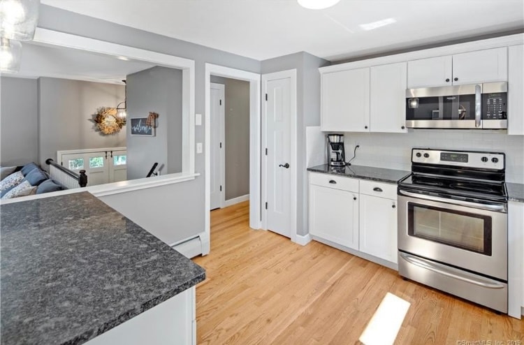 Building Photo - 20 Oxbow Dr