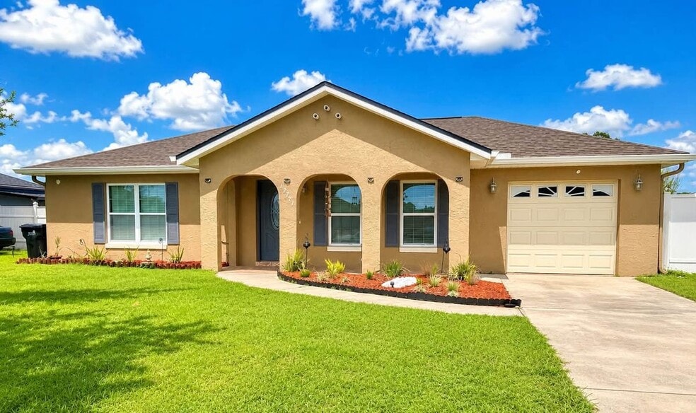 Building Photo - 12771 Montana Woods Ln