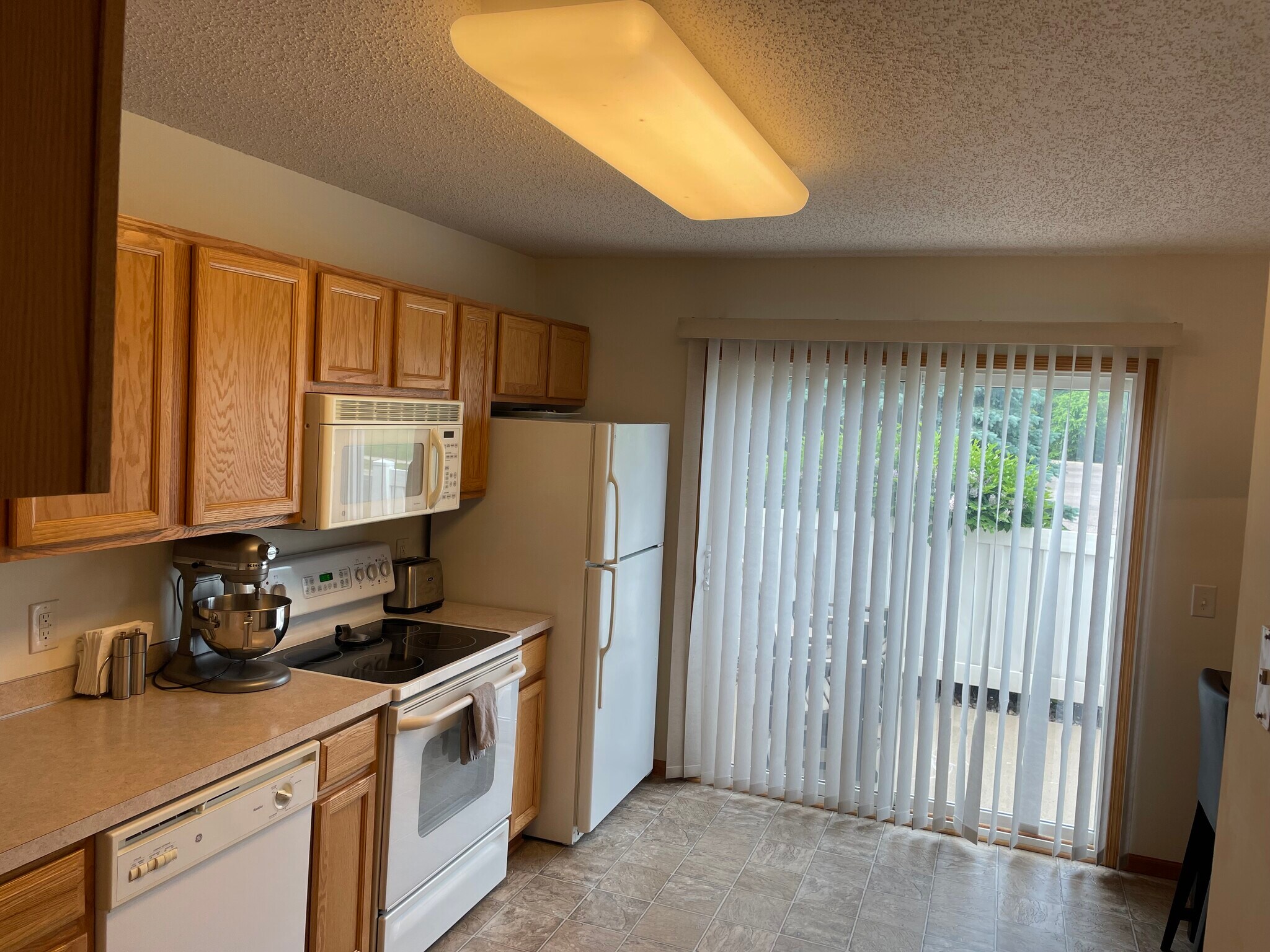 Building Photo - 7043 139th Avenue Northwest
