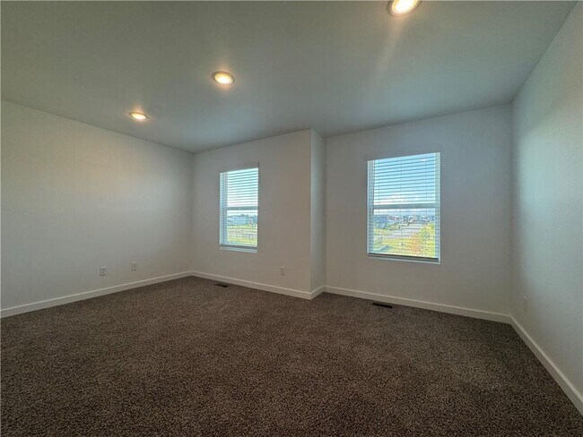 Building Photo - 1041 Kentucky Ave