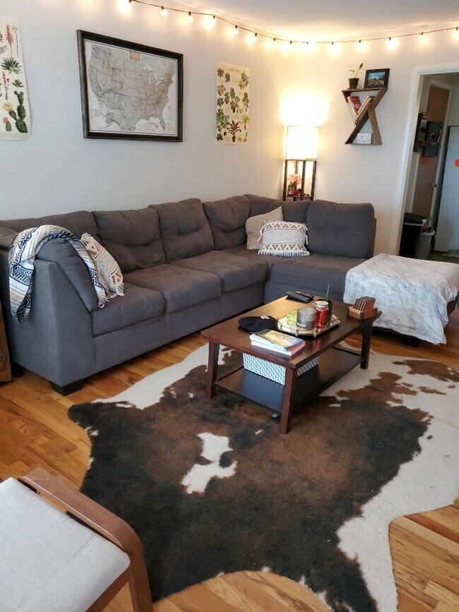 Building Photo - 1716-1718 Morningside Dr