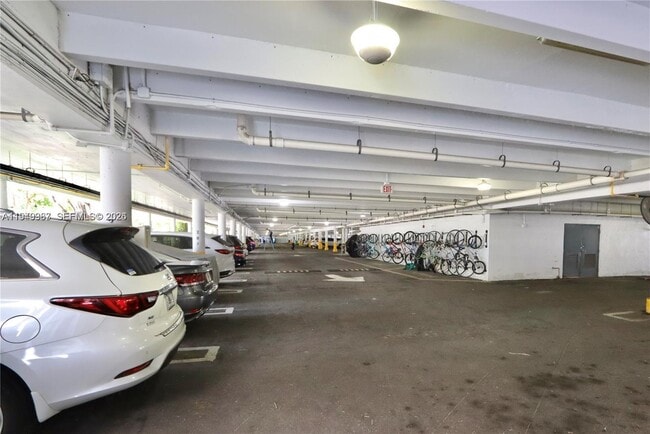 Building Photo - 2801 NE 183rd St