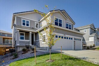Building Photo - Meridian International 5 Bedroom 4 Bath Ho...