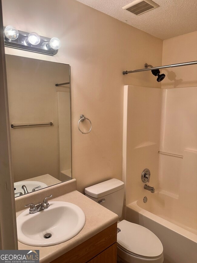 Building Photo - 201 Twiggs Cor