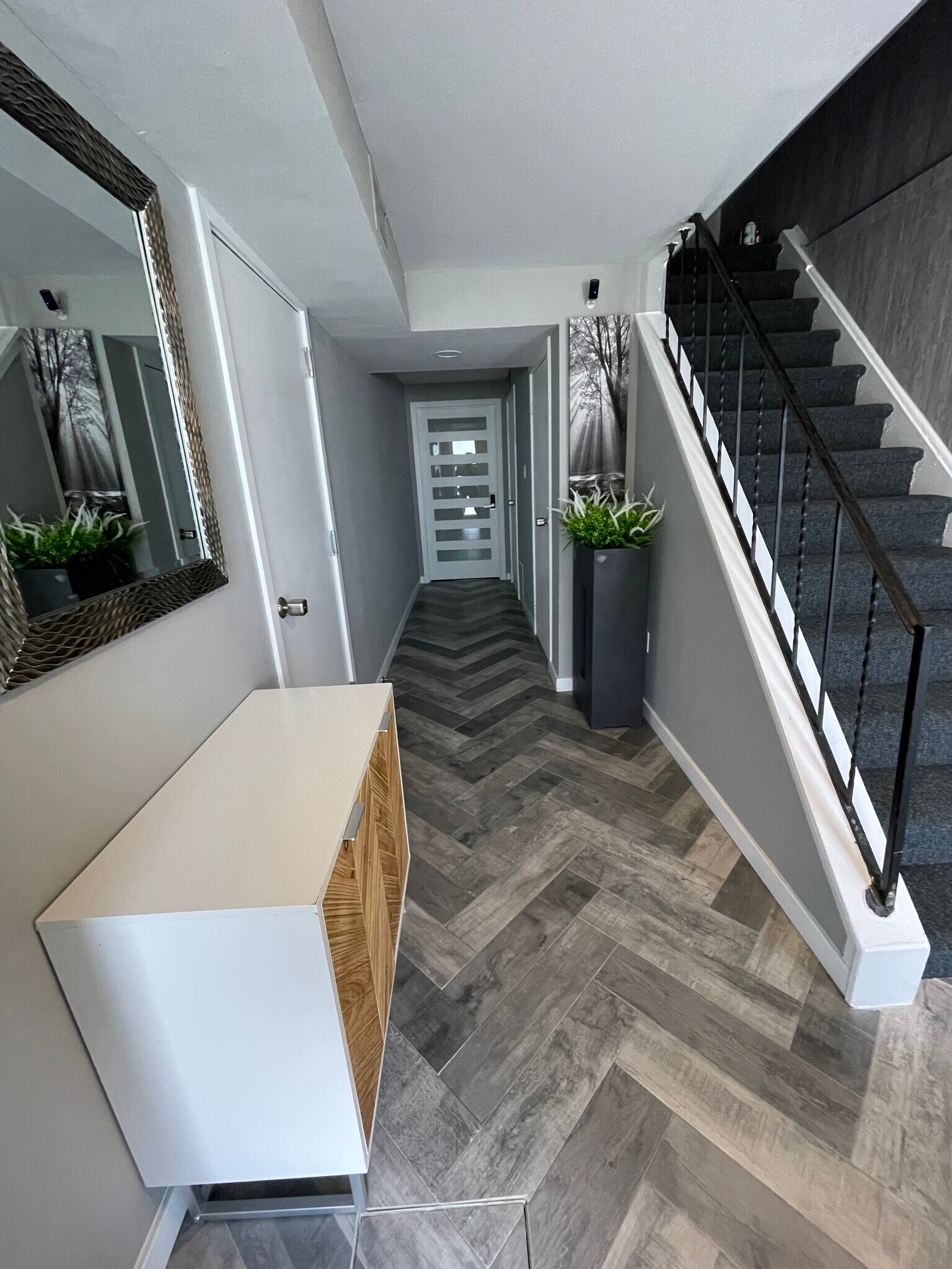 Building Photo - 29 Skyline Dr