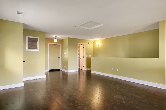 Building Photo - Rare Bella Riviera! Where the Upper East m...