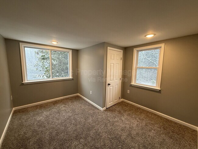 Building Photo - 11508 Catharpin Rd