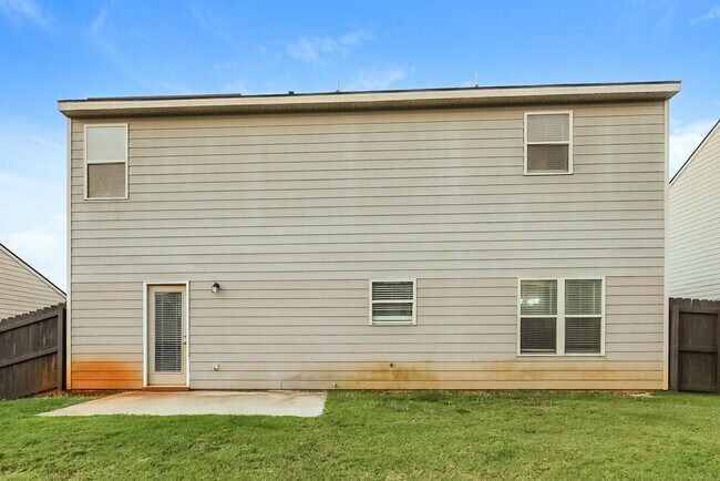 Building Photo - 2664 Calvary Dr