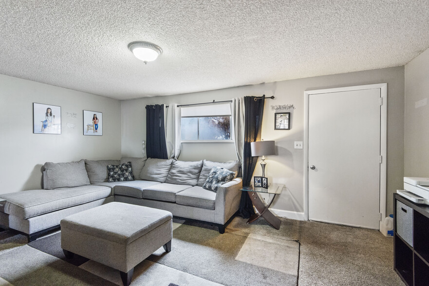 Building Photo - 137 E 1100 S