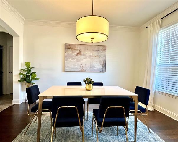 Building Photo - 607 Sante Fe Dr