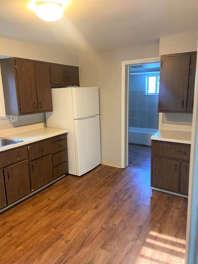 Building Photo - 2200 Milligan Ave