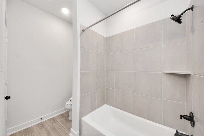 Building Photo - 29021 Red Lp Dr