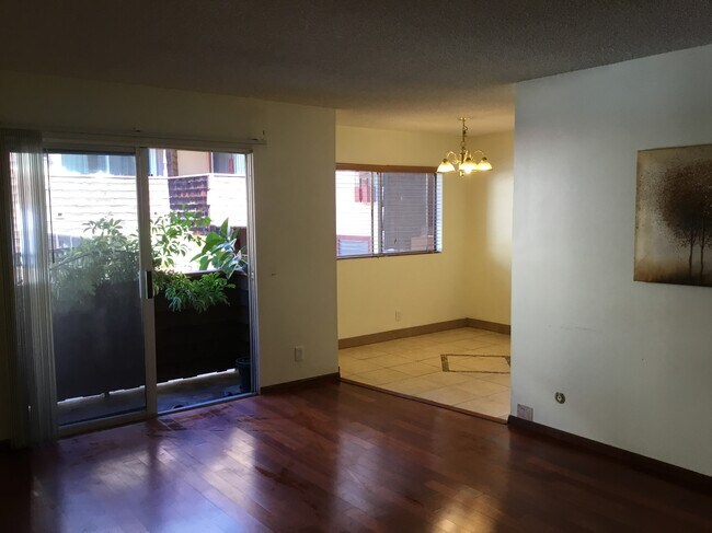 Living, Dining, Patio - 5400 Newcastle Ave