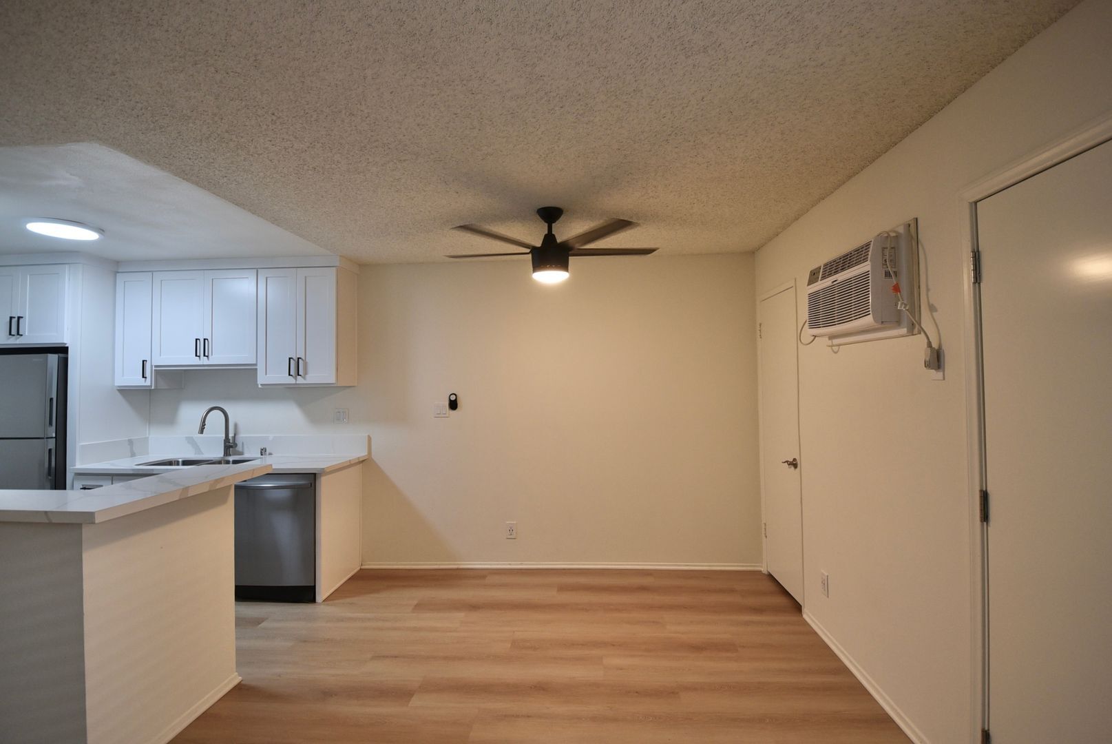 Building Photo - 849 N McCadden Pl