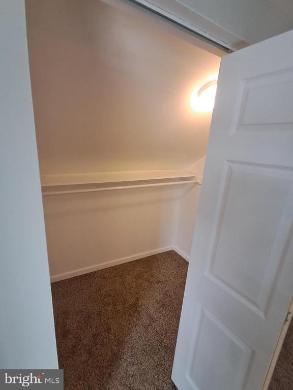 Building Photo - 33 Mill St