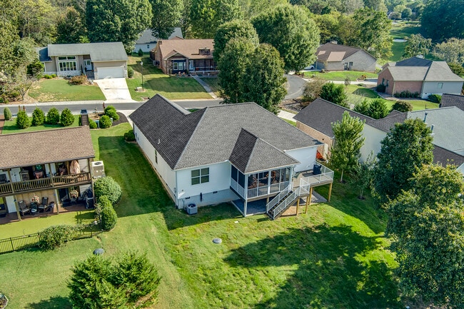 Building Photo - 134 Daleyuhski Way