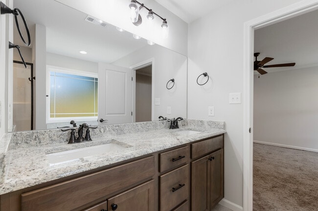 Building Photo - 12622 Myrtle Ridge Ln