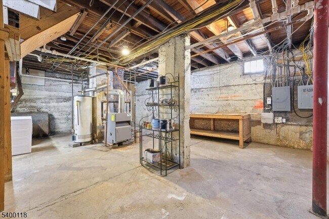 Building Photo - 30 Central Ave