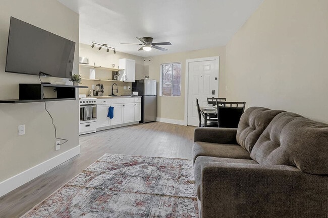 Building Photo - 3801 SW Triana Blvd