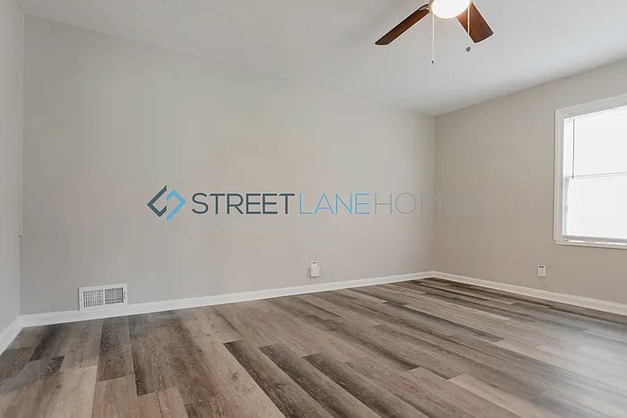 Building Photo - 2621 Avalon Rd