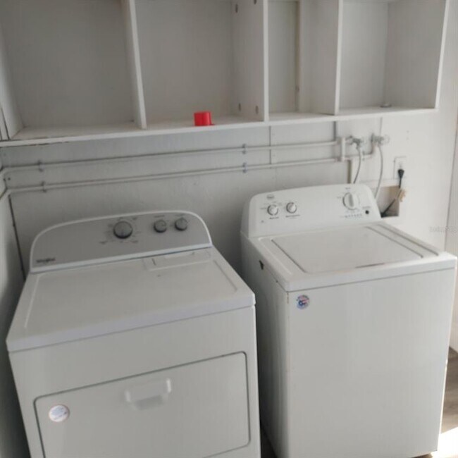 Building Photo - 9807 N 52nd St