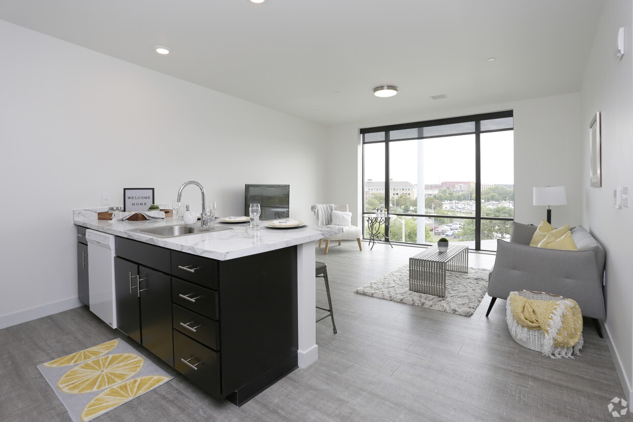 Fulton Place - 616 Fulton St W Grand Rapids MI 49504 | Apartment Finder