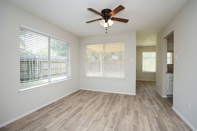 Building Photo - 22318 Fincastle Dr