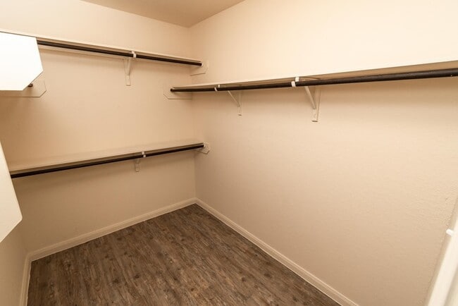 Building Photo - Tesoro Hills - 5030 War Cloud Dr, San Anto...