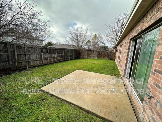 Building Photo - 5033 Caraway Dr