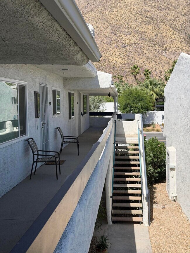 Building Photo - 1950 S Palm Canyon Dr