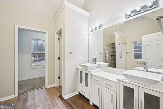 Building Photo - 25 Castlehill Ct