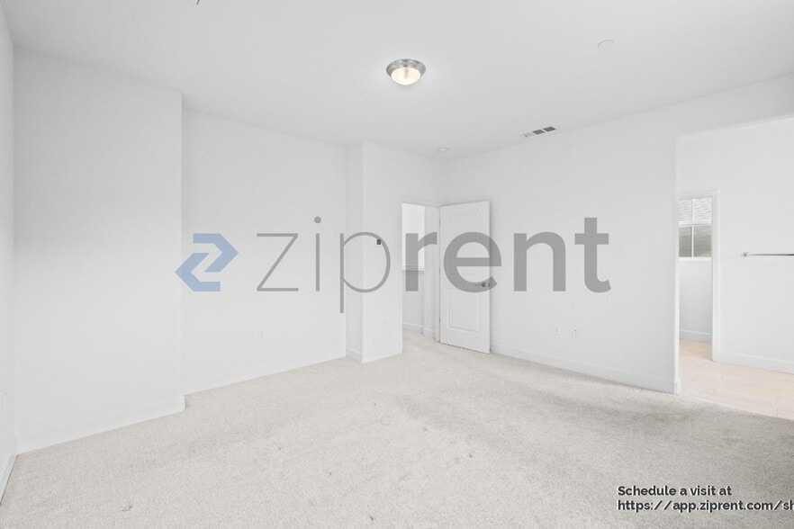 Building Photo - 208 Wellspring Ln