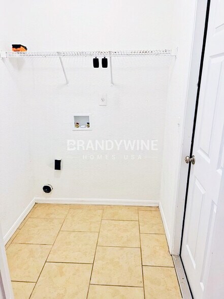 Building Photo - 244 W 20th St